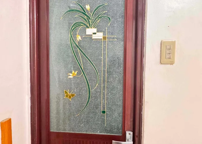 Inn Carl Andrei Transient House *